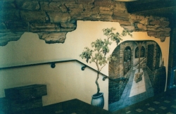 20070102102630_murals_007